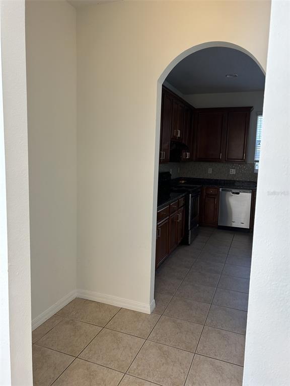 Building Photo - 18022 Maui Isle Dr