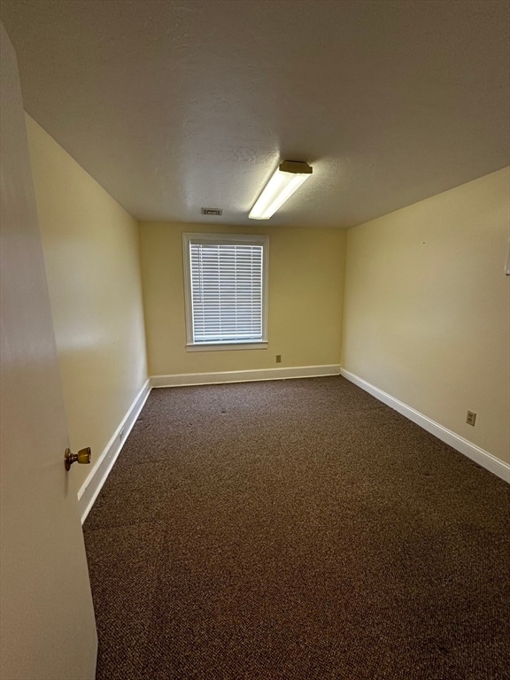 Building Photo - 144 E Main St