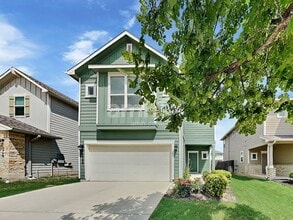 Building Photo - 2733 Wolfcreek