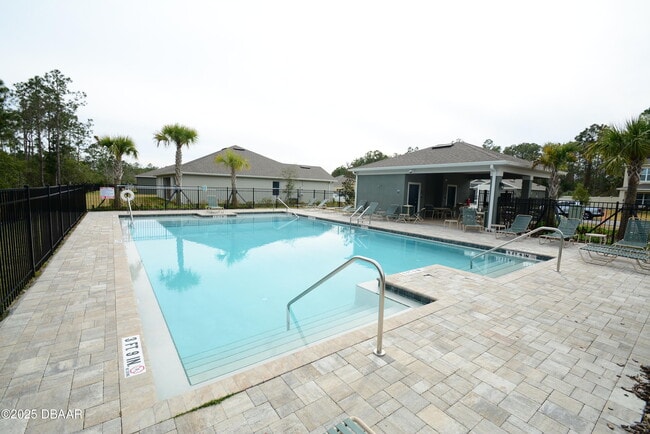 Building Photo - 285 Sunset Point Dr