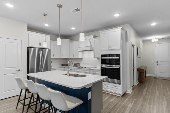Building Photo - 5113 Double Eagle Wy