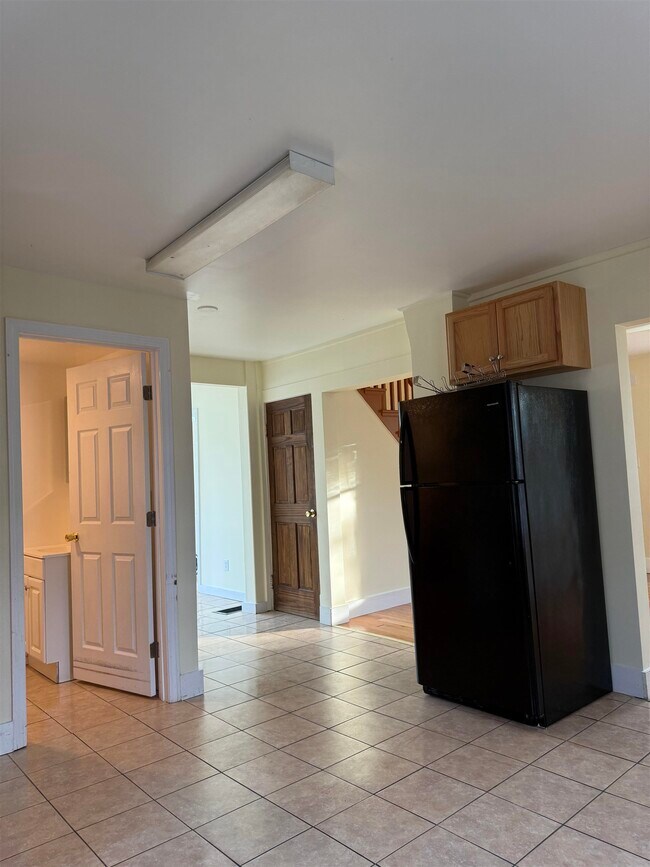 Building Photo - 1540 North Ave