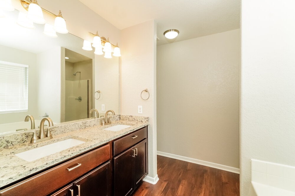 Building Photo - 5827 Southern Knoll