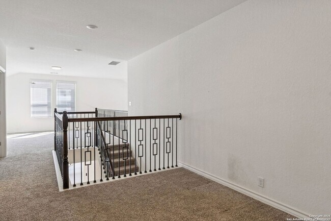 Building Photo - 12142 Buckaroo Ranch