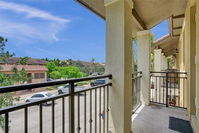 Building Photo - 1401 SW 147th Ter