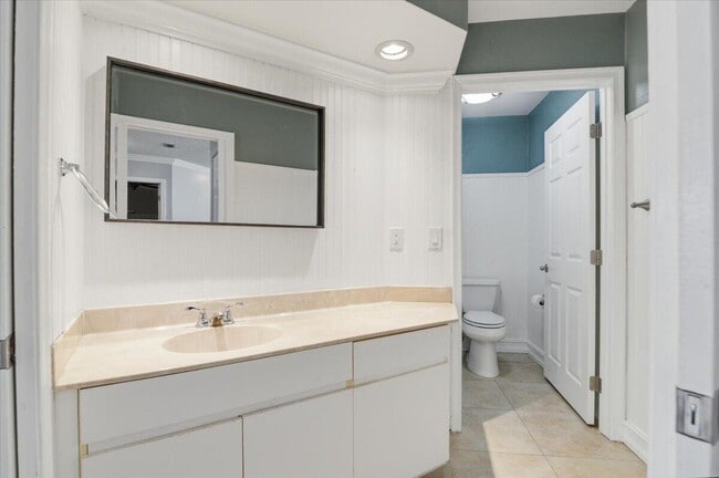 Building Photo - 21583 Villa Nova Dr