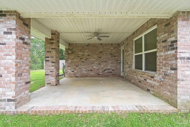 Building Photo - 12319 Pinfish Rd
