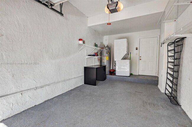 Building Photo - 8425 NW 141st Terrace