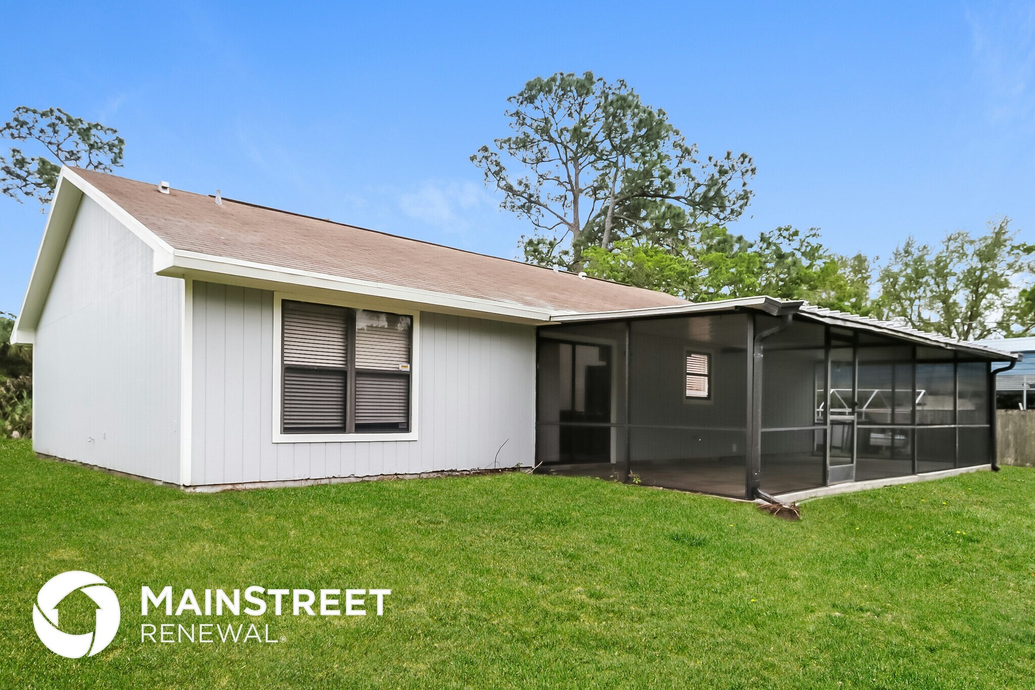 Building Photo - 1155 31st Ave SW