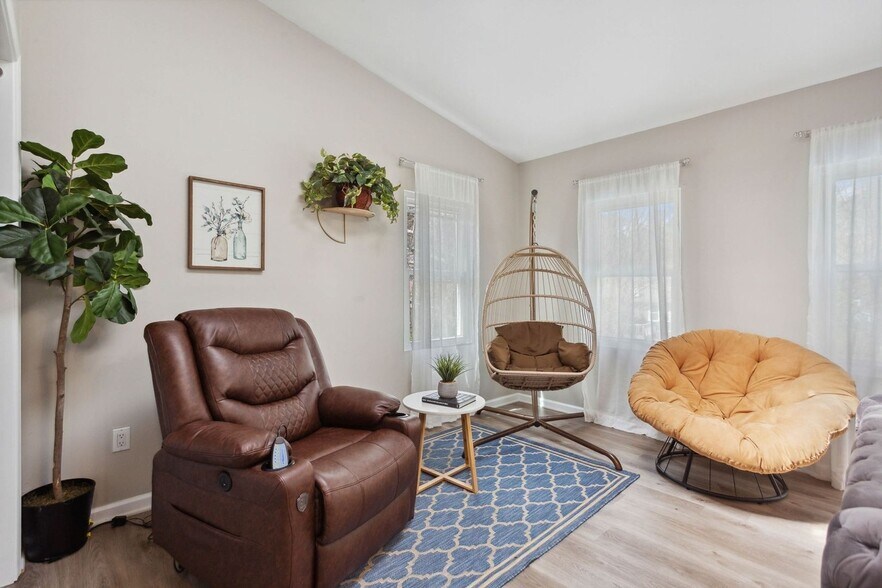 Building Photo - 3871 Murdock Ct