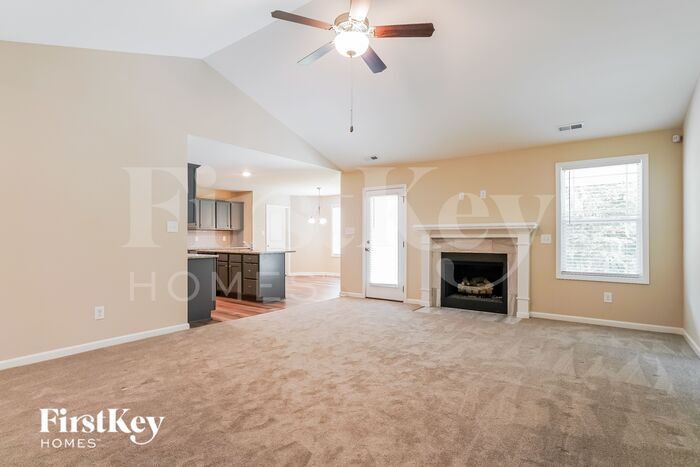 Building Photo - 90 Voyage Cir