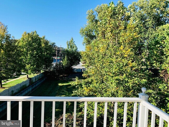 Building Photo - 6149 Stonehenge Pl