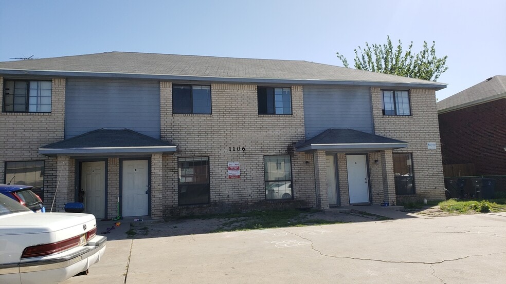 Building Photo - 1106 Shanarae Cir