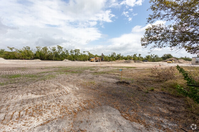 Building Photo - MainSail Apartments at Marco Shores