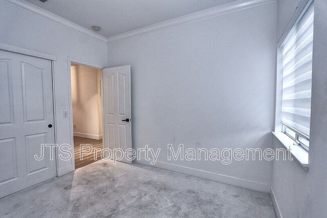 Building Photo - 3112 Gennaker Way