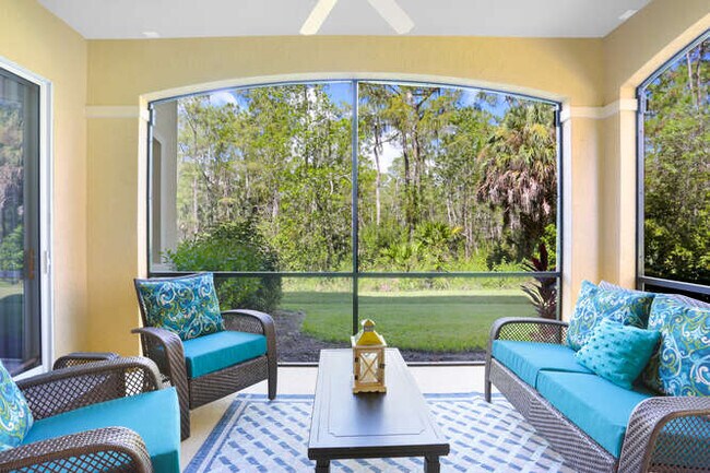 Building Photo - 2847 Tiburon Blvd E