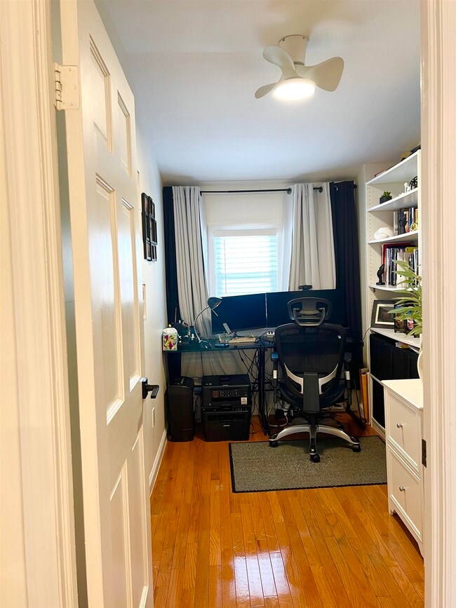 Building Photo - 42 Union St