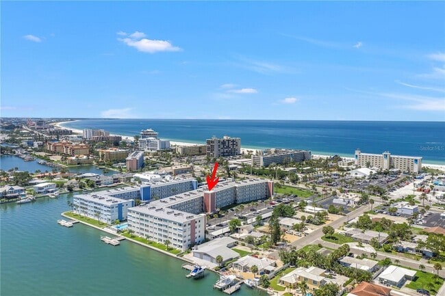 Building Photo - 5575 Gulf Blvd