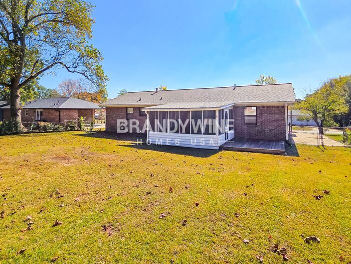 Building Photo - 2960 Preston Dr