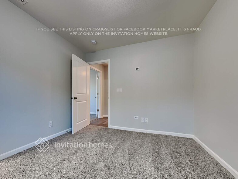 Building Photo - 3336 Aurora St NE