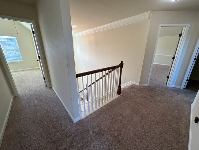 Building Photo - 4464 Grove Landing Dr