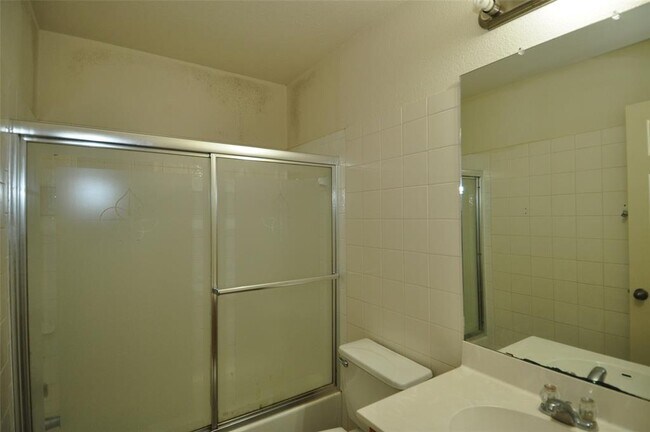 Building Photo - 1409 Tea Leaf Dr