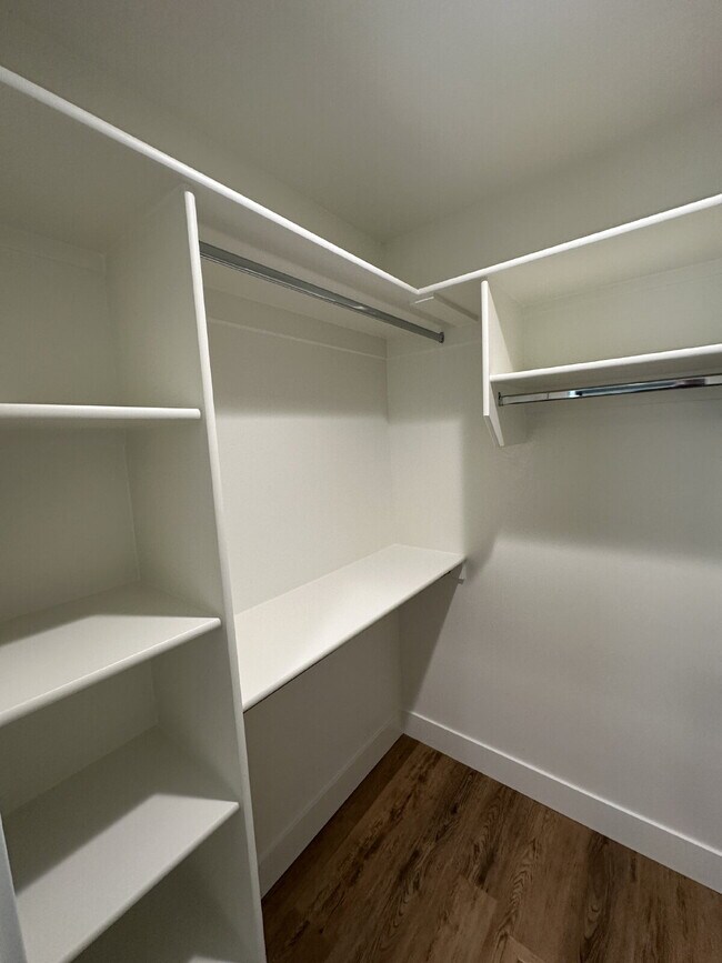 Building Photo - "Charming 3-Bedroom Oasis with Granite Touches in Meridian!"