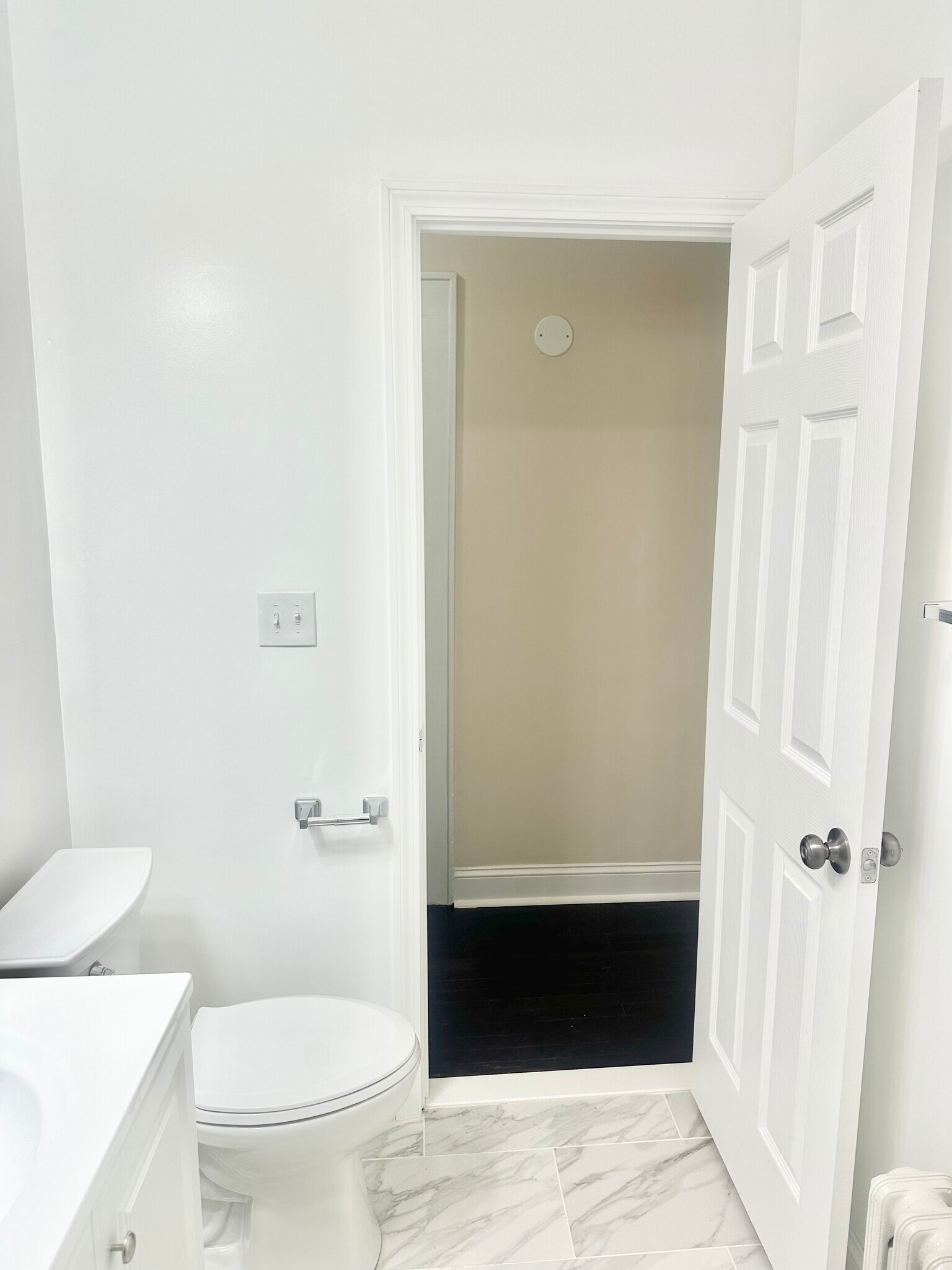 Building Photo - 67 Tremont Ave