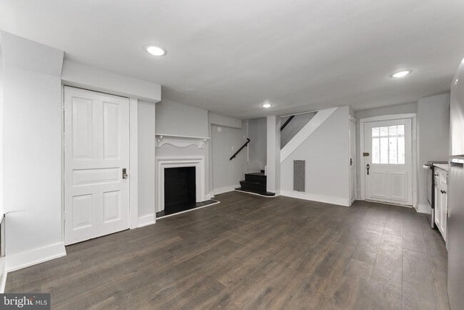 Building Photo - 7701 Ridge Ave