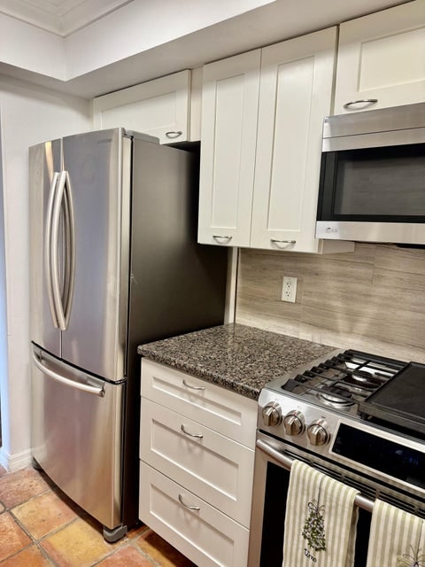 Building Photo - 1527 S Flagler Dr