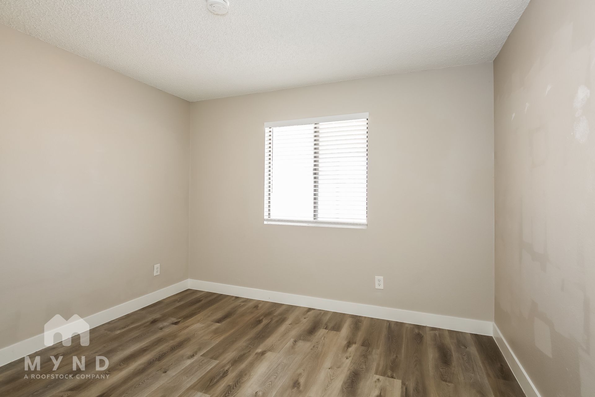 Building Photo - 317 Chastine St