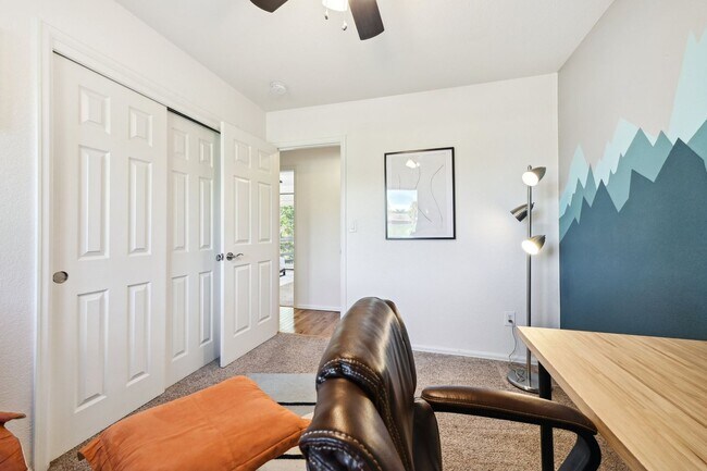Building Photo - Amazing Arvada Upstairs Duplex Available Now!