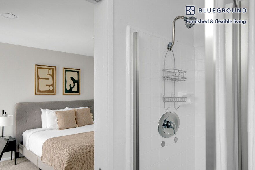 Building Photo - 115 N Wetherly Dr