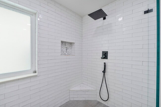 Building Photo - 6755 NW 75th Pl