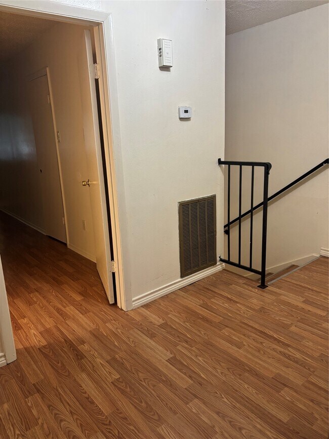 Building Photo - 6316 Rumford Ln