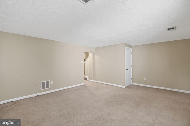 Building Photo - 7506 Summer Blossom Ln