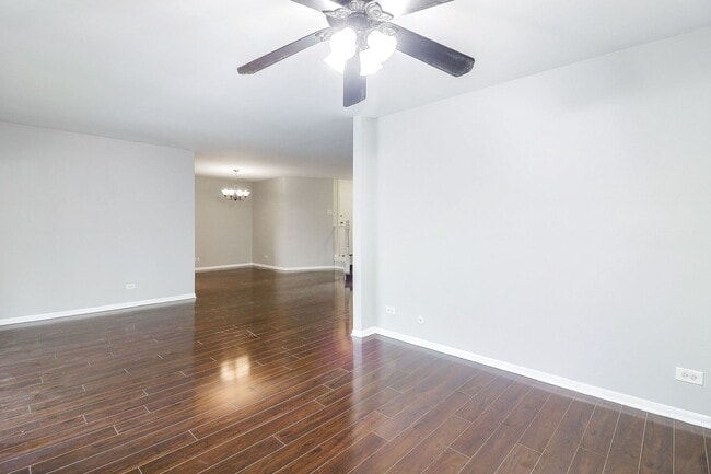 Building Photo - 1782 Gloucester Ct