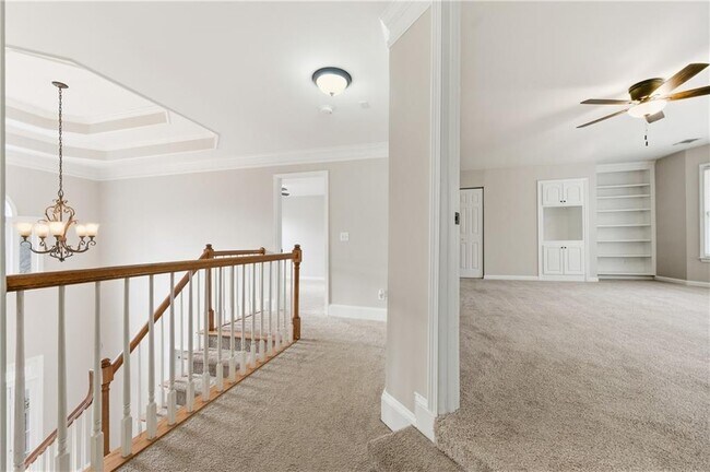 Building Photo - 2570 Wood Creek Ct NE