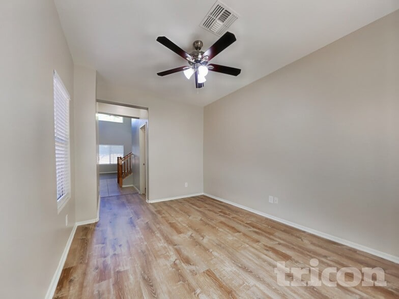 Building Photo - 17244 W Maui Ln