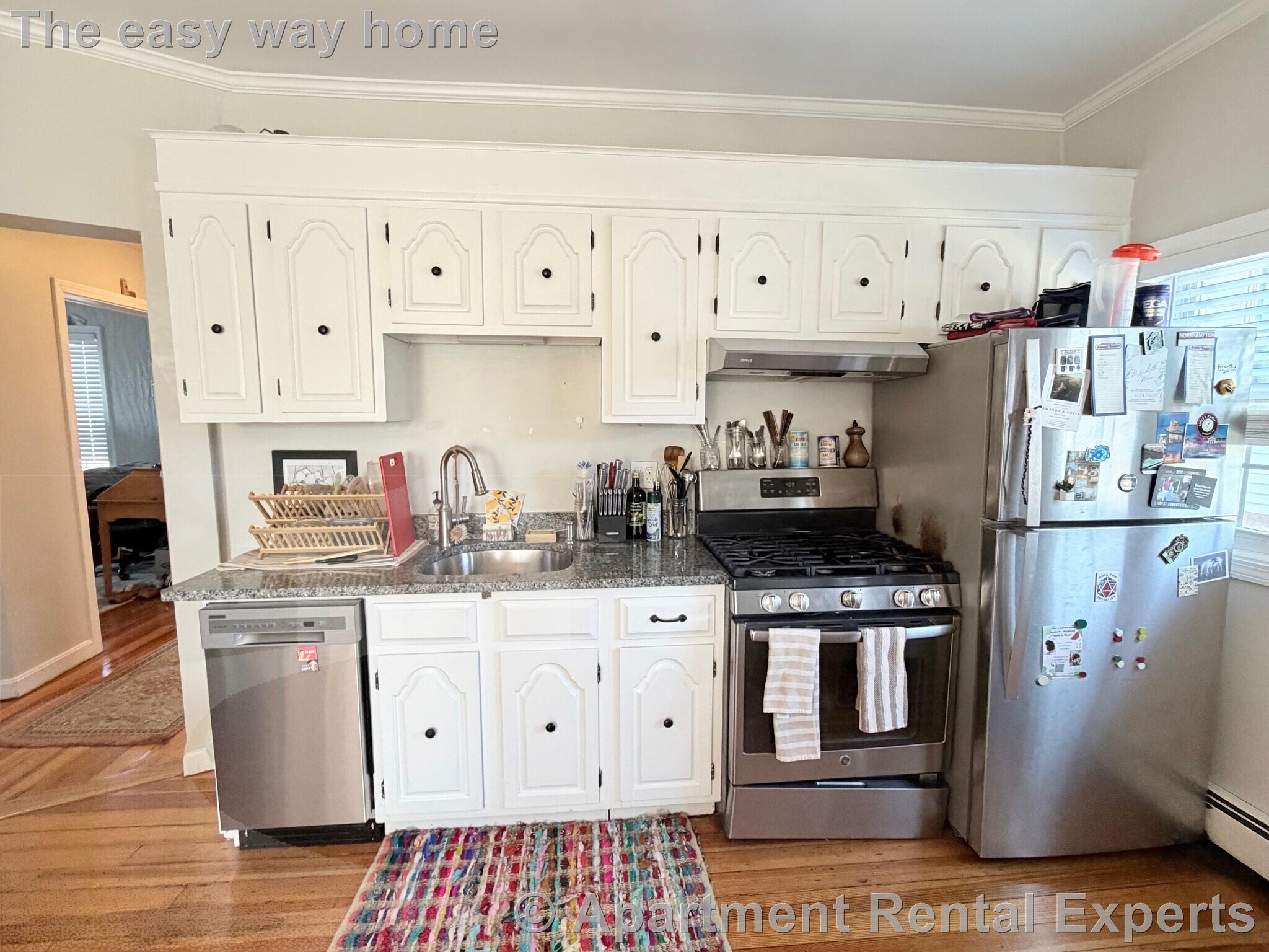 Building Photo - 519 Main St