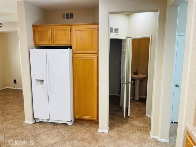 Building Photo - 26331 Arboretum Way