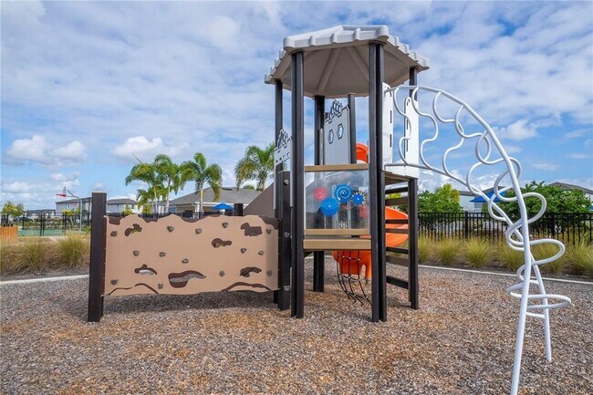 Building Photo - 12049 Bracco St