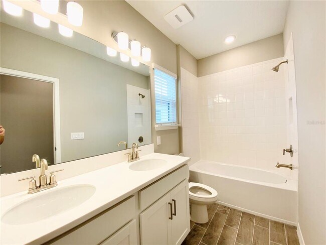 Building Photo - 2307 Kestrel Perch Pl