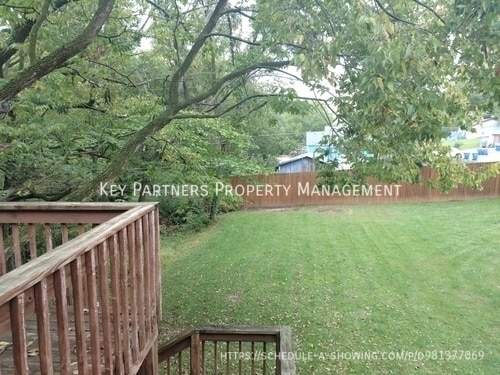 Building Photo - 501 Kindred Dr