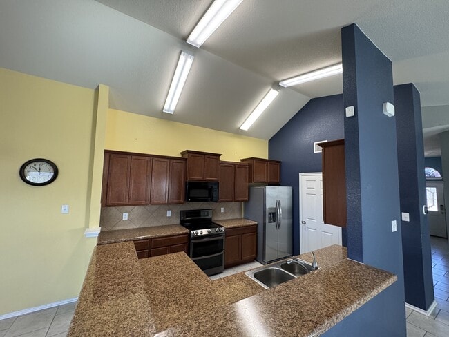 Building Photo - 1314 Starlight Dr