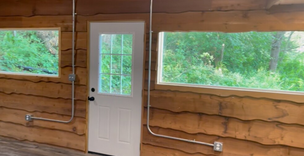 Door to outdoor seating - 2152 Twin Springs Rd