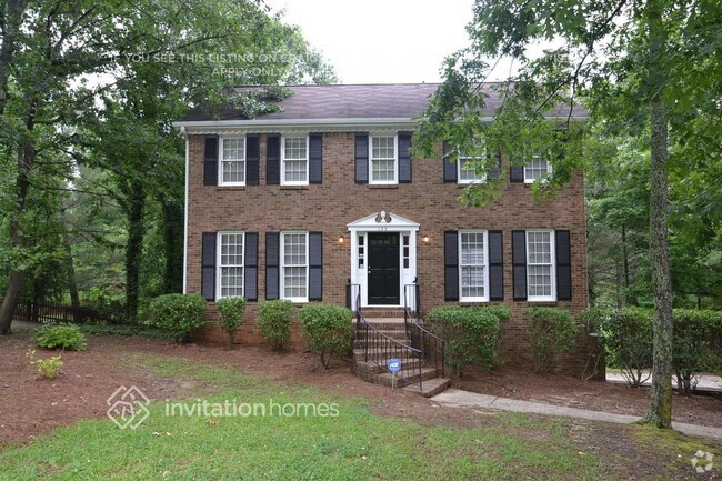 Building Photo - 195 Farm Hill Cir