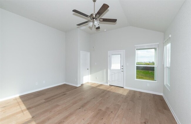 Building Photo - 403 Cross Barn Blvd