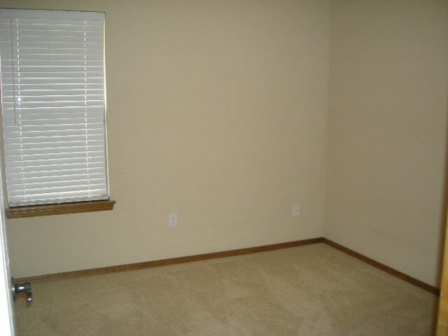 Building Photo - 809 SW 38th St