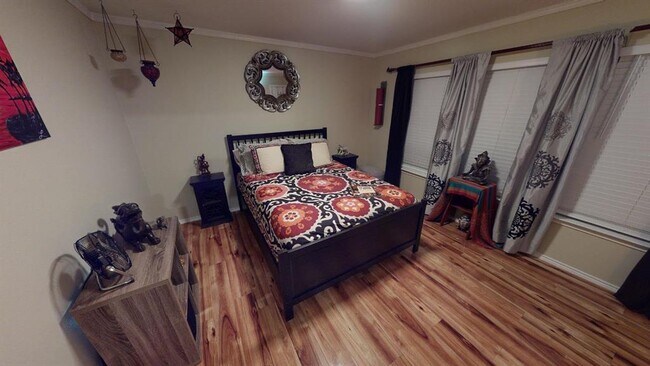 Building Photo - 6616 Piedras Blanco Dr